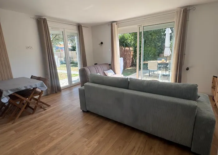 Maison à Côté Du De Palais Sur * Saint-Palais-sur-Mer